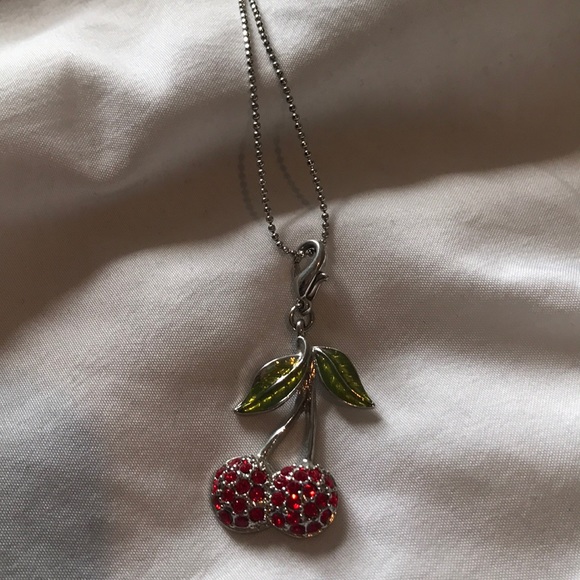 Cherry necklace - Picture 2 of 3